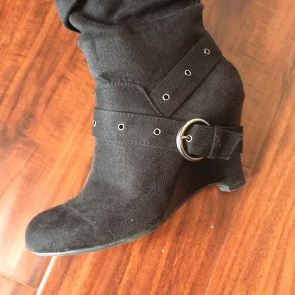 Black Suede Decree Suede Boots - Picture 2 of 6